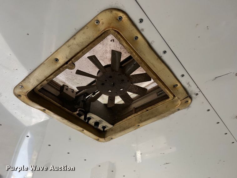 image for item DO2169 1992 Trailers Ltd 1T9GS4532  toy hauler camper