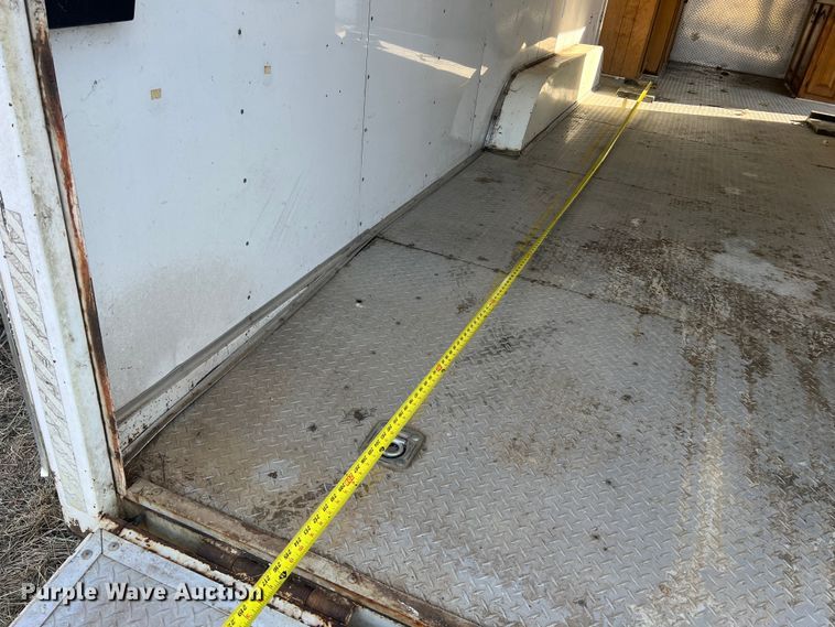 image for item DO2169 1992 Trailers Ltd 1T9GS4532  toy hauler camper