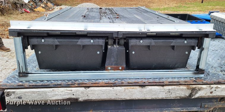 image for item DO3483 Automotive accessories