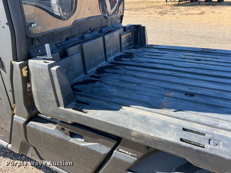 image for item DO8878 2020 Can-Am Defender Pro XT  utility vehicle