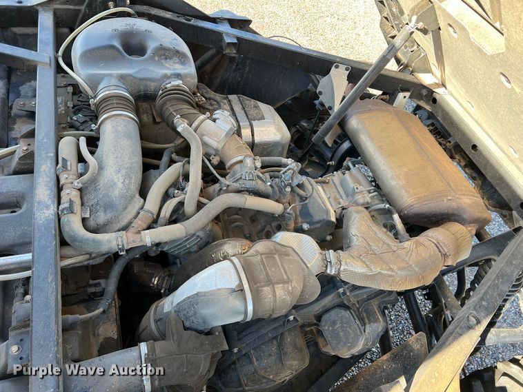 image for item DO8878 2020 Can-Am Defender Pro XT  utility vehicle