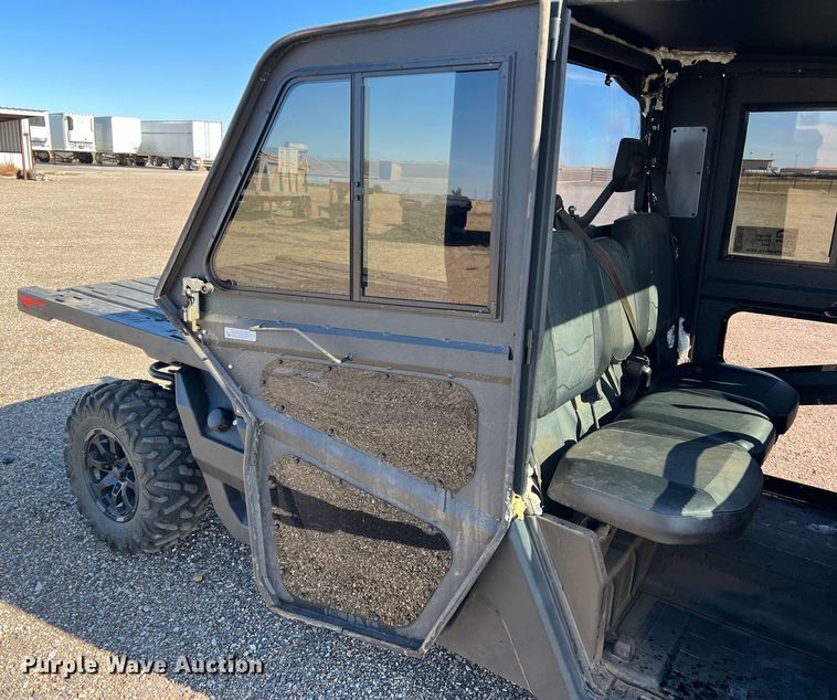 image for item DO8878 2020 Can-Am Defender Pro XT  utility vehicle