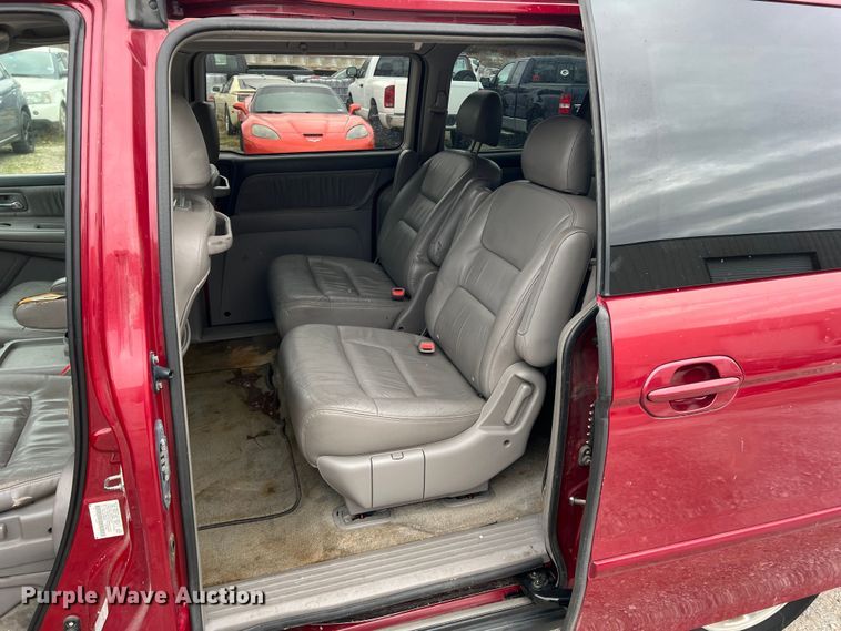 image for item DO8945 2002 Honda Odyssey  van