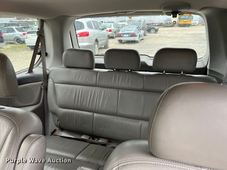 image for item DO8945 2002 Honda Odyssey  van