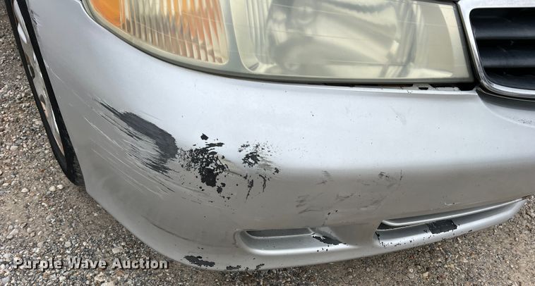 image for item DO8946 2004 Honda Odyssey  van