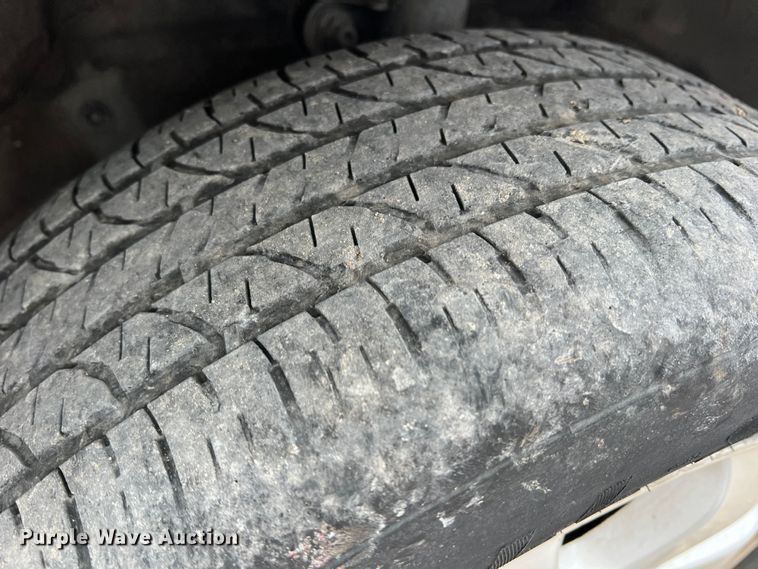 image for item DO8946 2004 Honda Odyssey  van