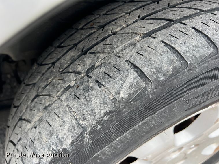 image for item DO8946 2004 Honda Odyssey  van