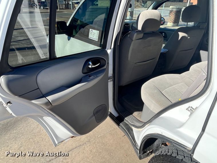 image for item DP0442 2006 Chevrolet TrailBlazer LS  SUV