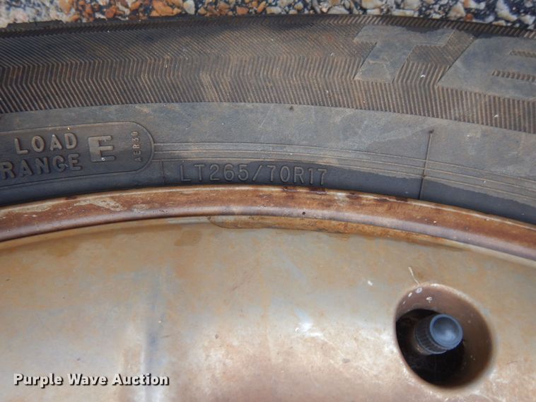 image for item DP8593 2001 Ford F150  SuperCrew pickup truck