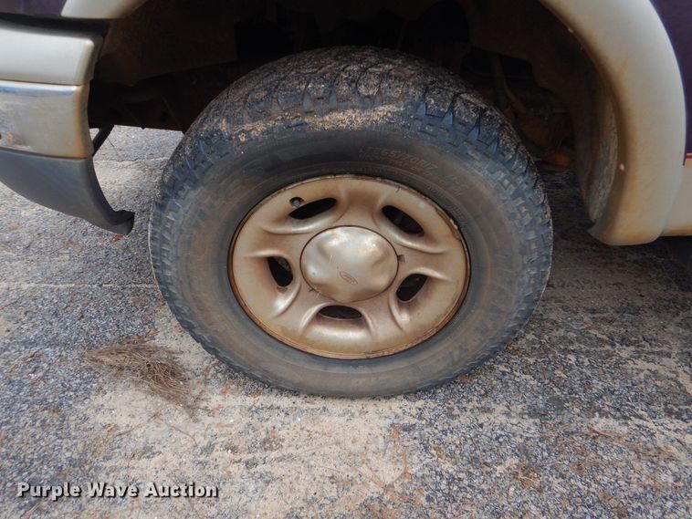 image for item DP8593 2001 Ford F150  SuperCrew pickup truck