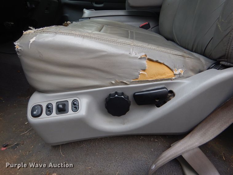 image for item DP8595 2000 Ford Excursion Limited  SUV