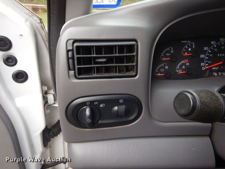 image for item DP8595 2000 Ford Excursion Limited  SUV