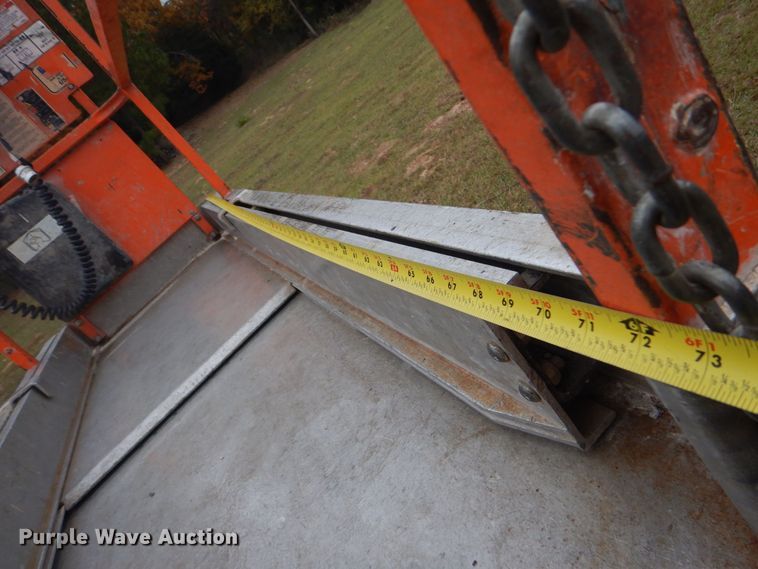 image for item DP8600 JLG 1930ES  scissor lift