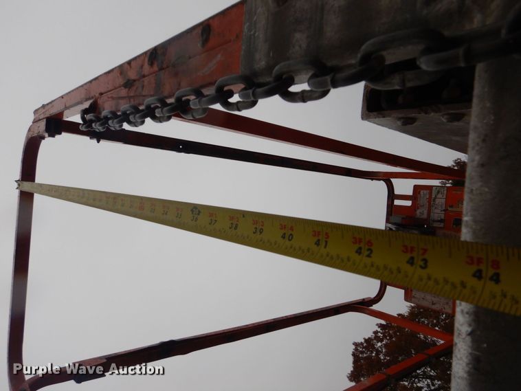 image for item DP8600 JLG 1930ES  scissor lift