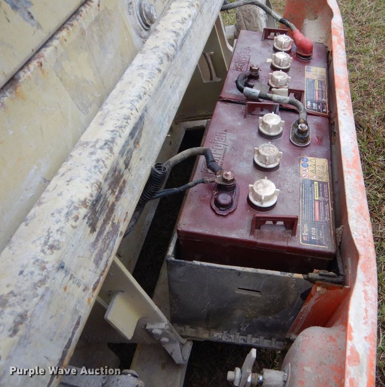 image for item DP8600 JLG 1930ES  scissor lift