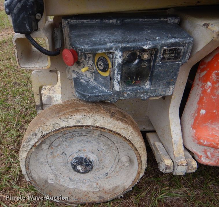 image for item DP8600 JLG 1930ES  scissor lift