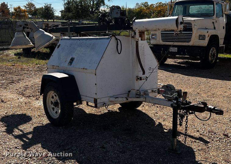 image for item DQ1917 1998 Magnum 4060IMH  light plant