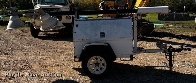 image for item DQ1917 1998 Magnum 4060IMH  light plant