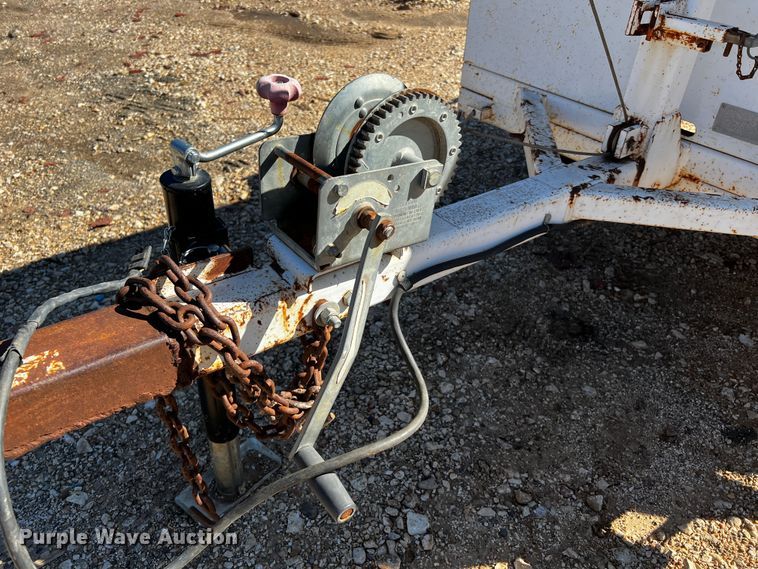 image for item DQ1917 1998 Magnum 4060IMH  light plant