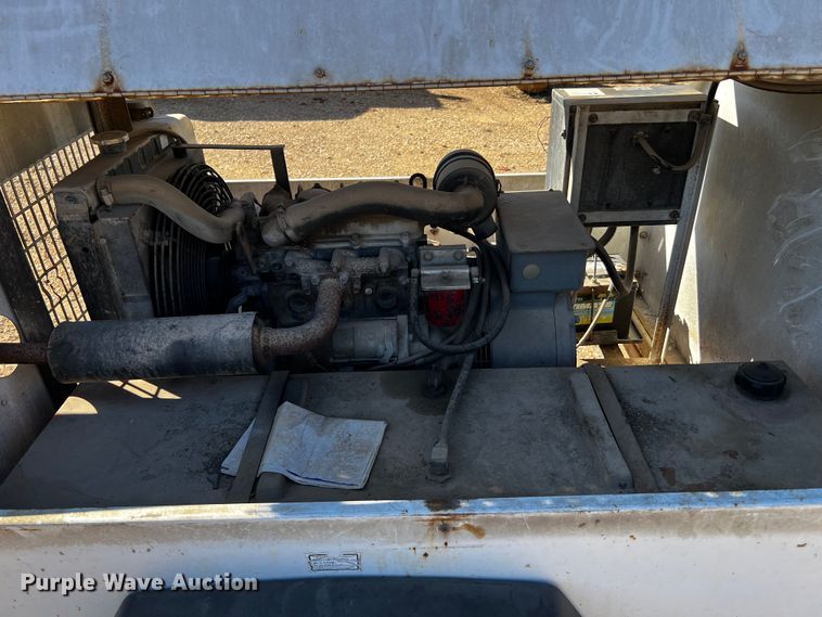 image for item DQ1917 1998 Magnum 4060IMH  light plant