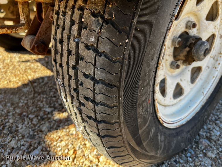 image for item DQ1917 1998 Magnum 4060IMH  light plant