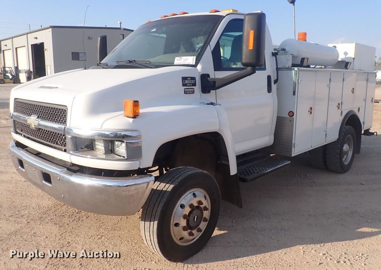 image for item DQ2994 2008 Chevrolet C5500  utility / service truck