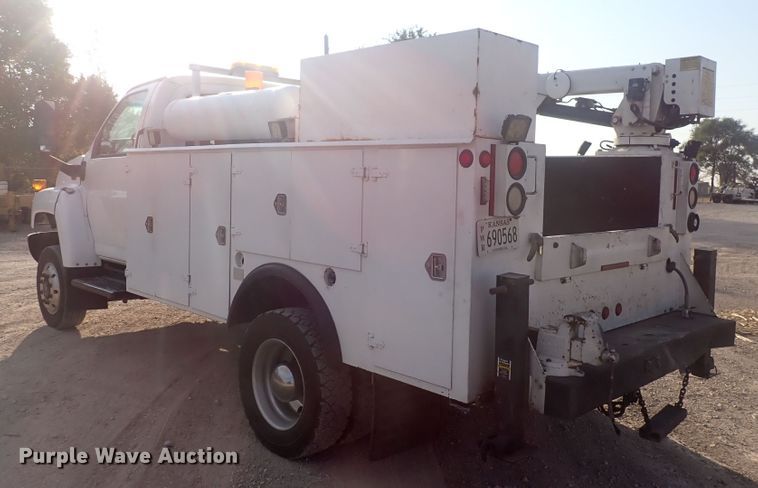 image for item DQ2994 2008 Chevrolet C5500  utility / service truck