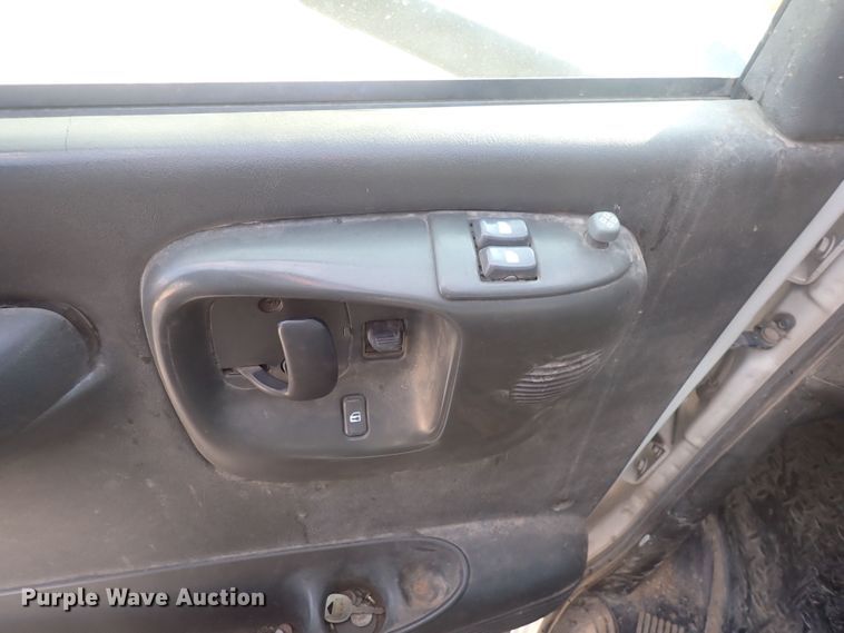 image for item DQ2994 2008 Chevrolet C5500  utility / service truck