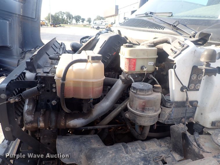 image for item DQ2994 2008 Chevrolet C5500  utility / service truck