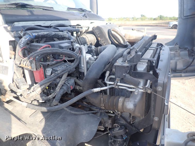 image for item DQ2994 2008 Chevrolet C5500  utility / service truck