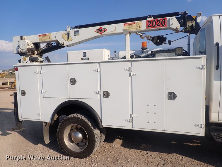 image for item DQ2994 2008 Chevrolet C5500  utility / service truck