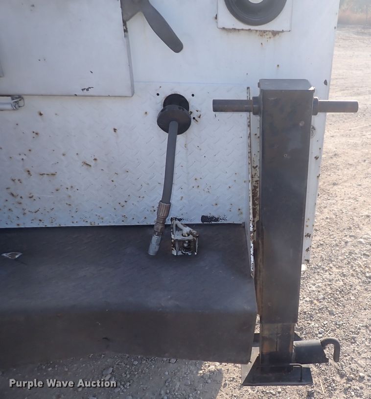 image for item DQ2994 2008 Chevrolet C5500  utility / service truck