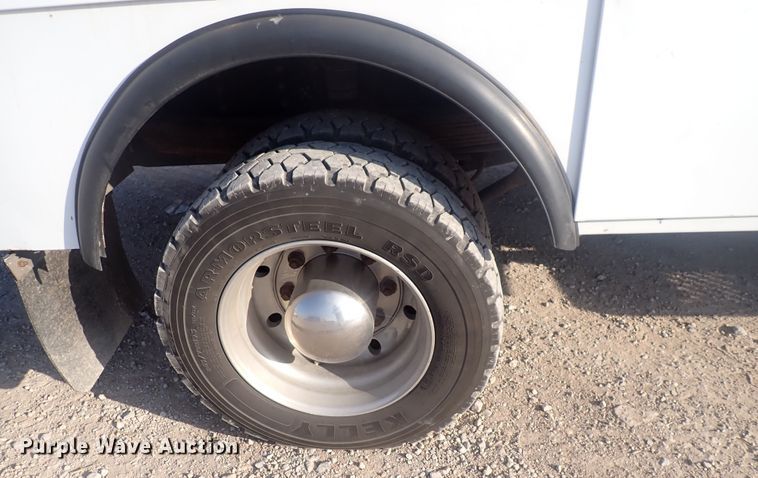 image for item DQ2994 2008 Chevrolet C5500  utility / service truck