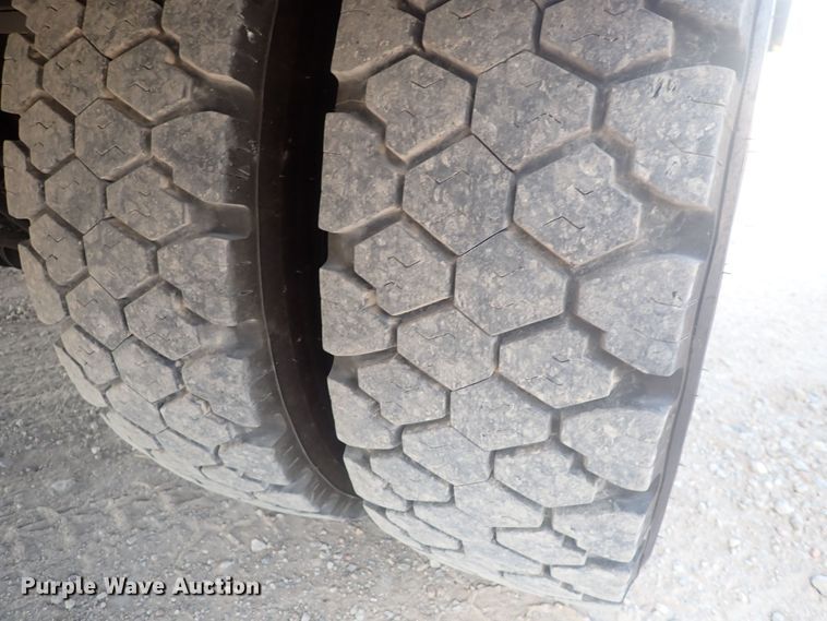 image for item DQ2994 2008 Chevrolet C5500  utility / service truck