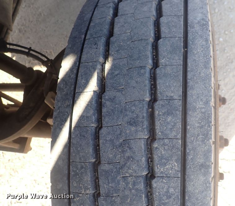 image for item DQ2994 2008 Chevrolet C5500  utility / service truck