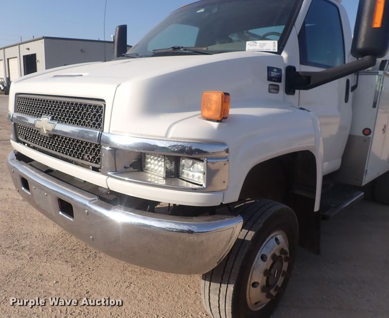 image for item DQ2994 2008 Chevrolet C5500  utility / service truck