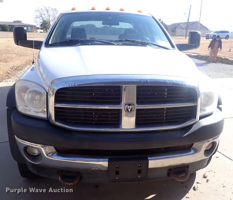 image for item DQ4951 2008 Dodge Ram 5500  Quad Cab utility / service truck