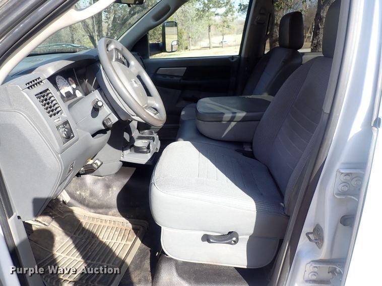 image for item DQ4951 2008 Dodge Ram 5500  Quad Cab utility / service truck