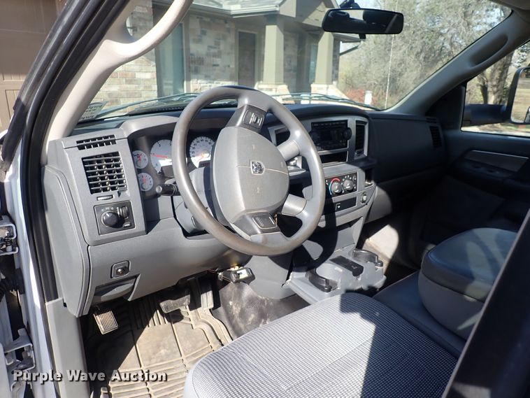 image for item DQ4951 2008 Dodge Ram 5500  Quad Cab utility / service truck