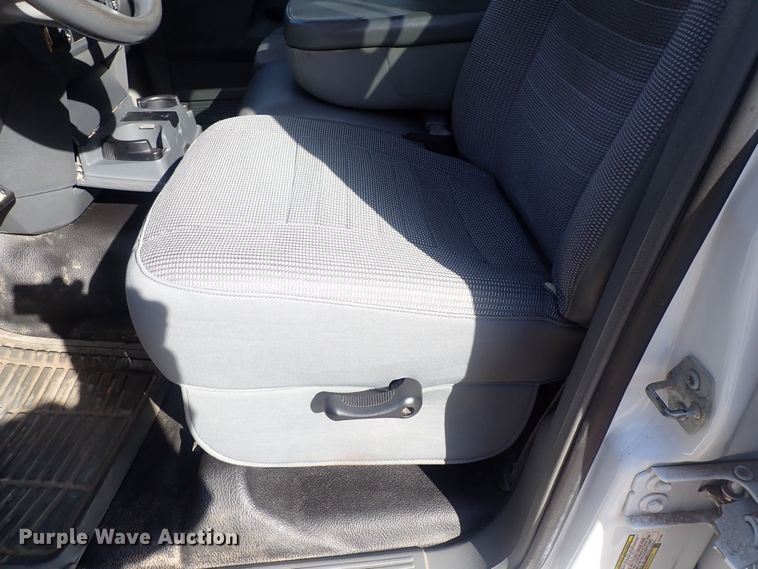 image for item DQ4951 2008 Dodge Ram 5500  Quad Cab utility / service truck