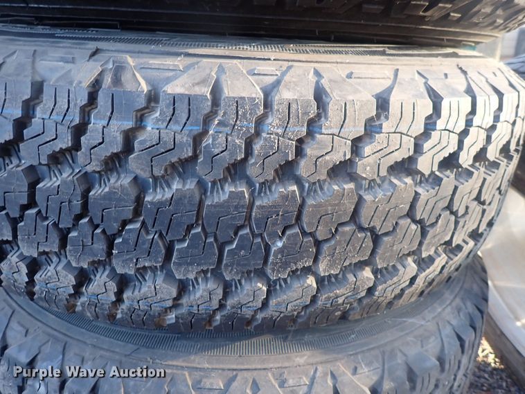 image for item DQ4988 (5) 245/75R17 tires and wheels