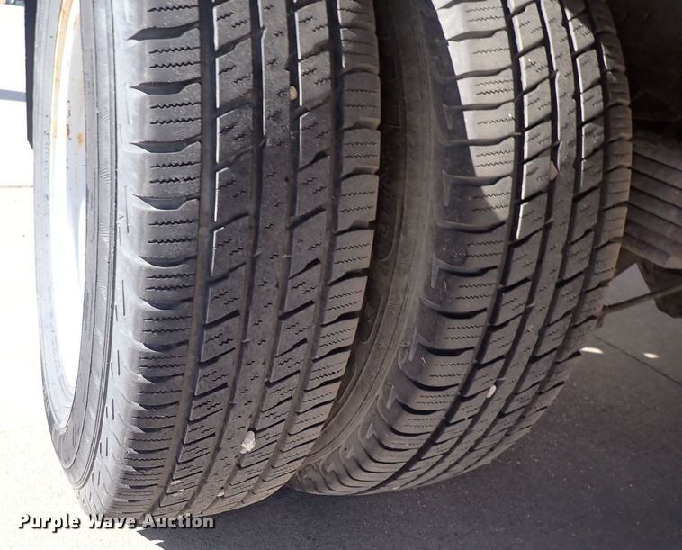 image for item DQ4998 2000 Chevrolet Express G3500  delivery van