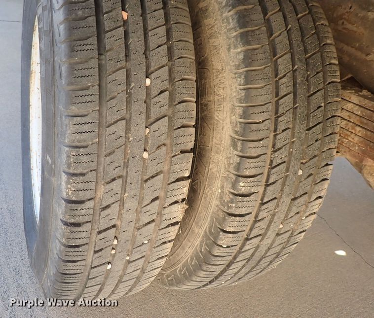 image for item DQ4998 2000 Chevrolet Express G3500  delivery van