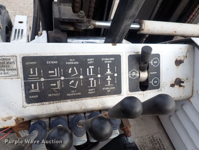 image for item DQ5003 Tail Gator  forklift