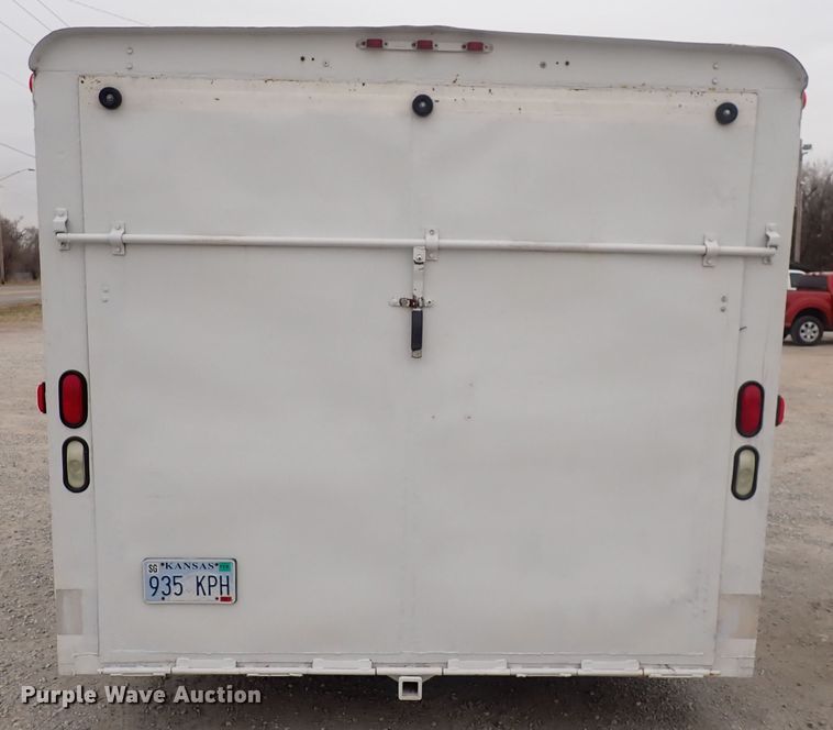 image for item DQ5024 2006 WW  enclosed cargo trailer