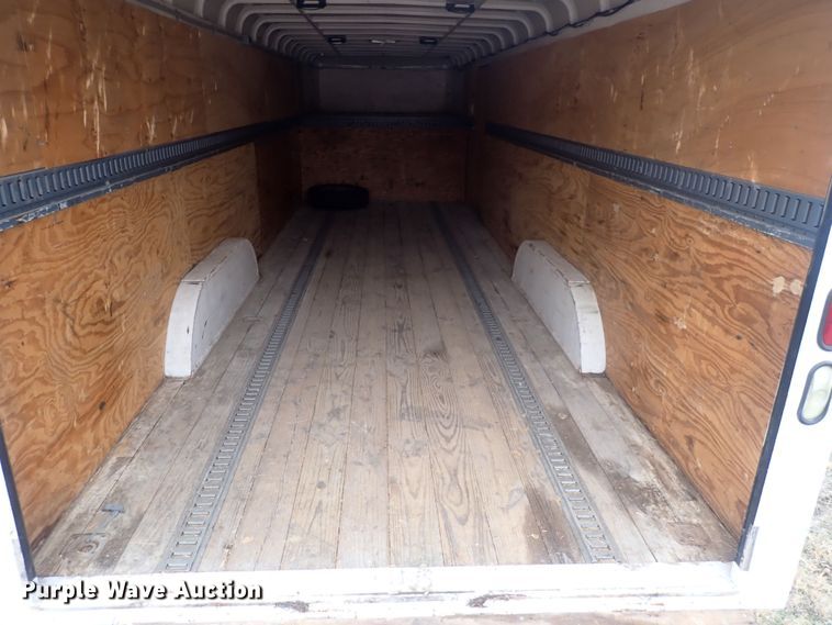 image for item DQ5024 2006 WW  enclosed cargo trailer