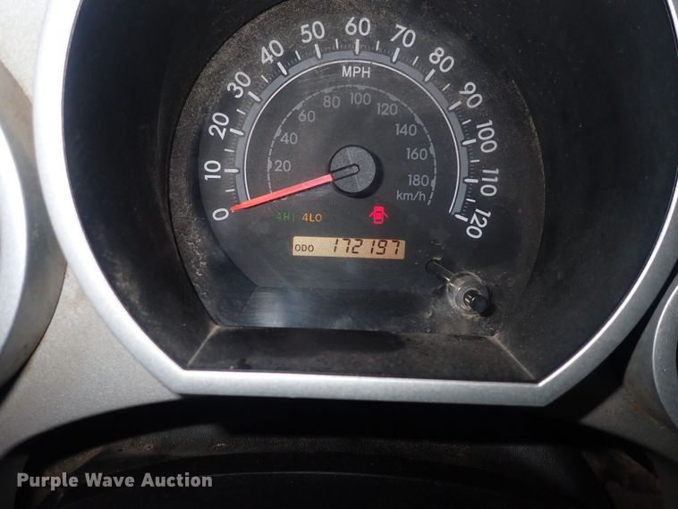 image for item DQ5046 2007 Toyota Tundra  Double Cab flatbed pickup truck