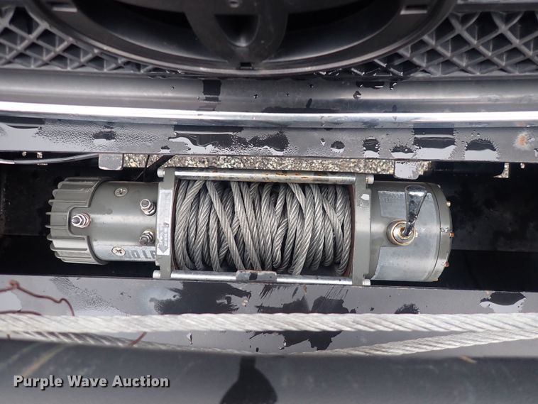 image for item DQ5046 2007 Toyota Tundra  Double Cab flatbed pickup truck