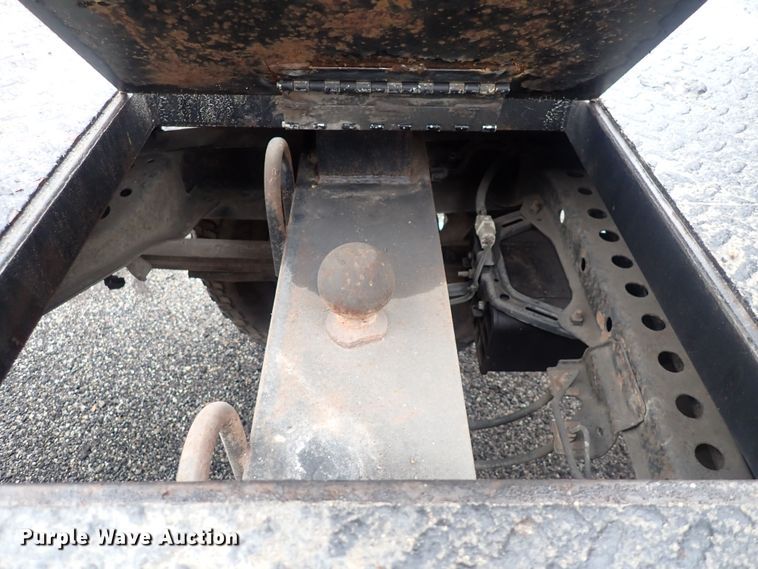 image for item DQ5046 2007 Toyota Tundra  Double Cab flatbed pickup truck