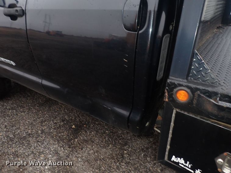 image for item DQ5046 2007 Toyota Tundra  Double Cab flatbed pickup truck